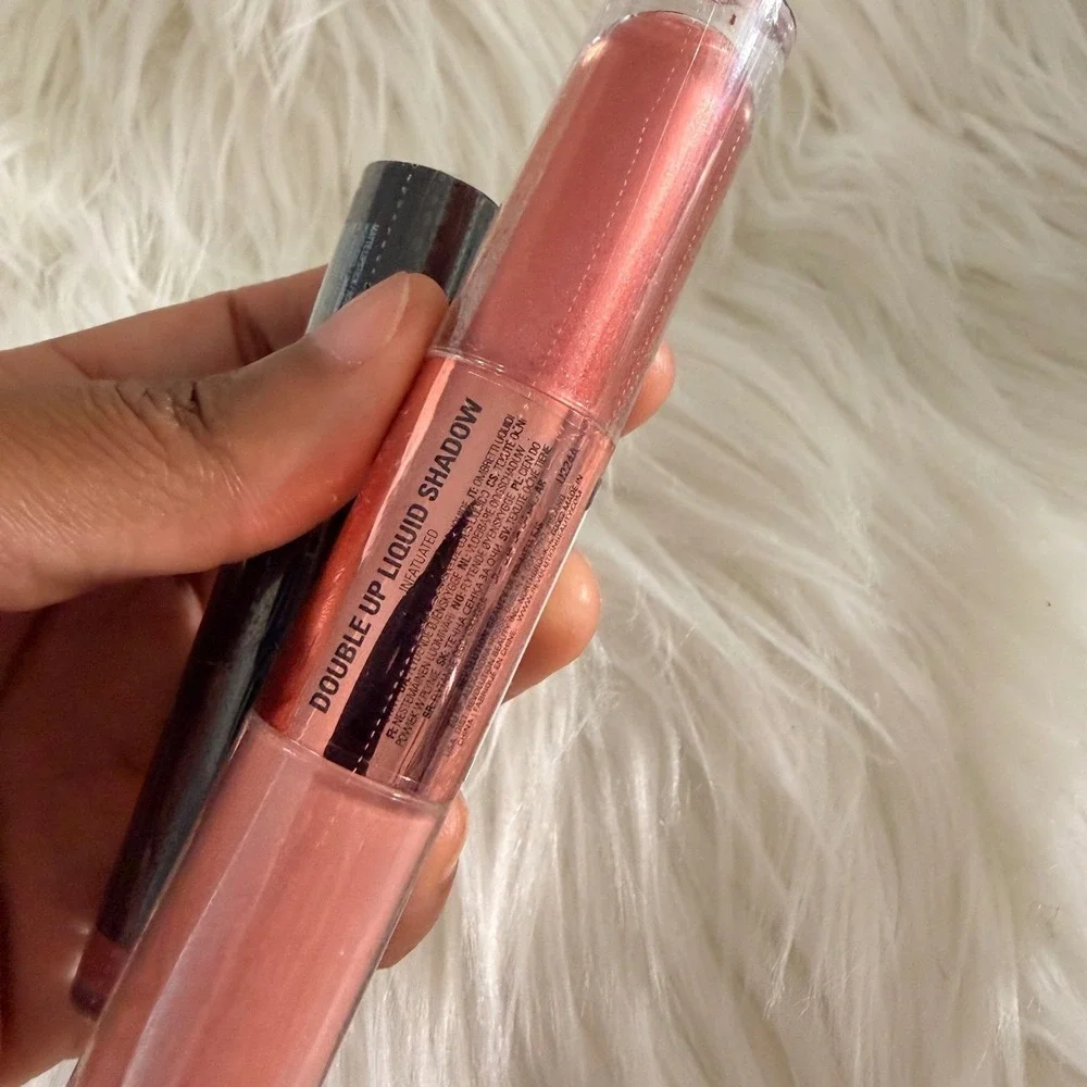 Makeup Revolution & LA Girl Eyeshadow Lipstick Set OS Pink Rose Gold NEW Matte
